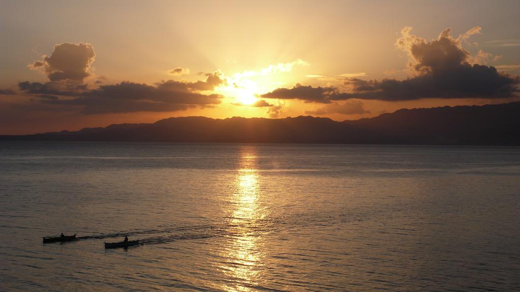 Blue Star Dive And Resort